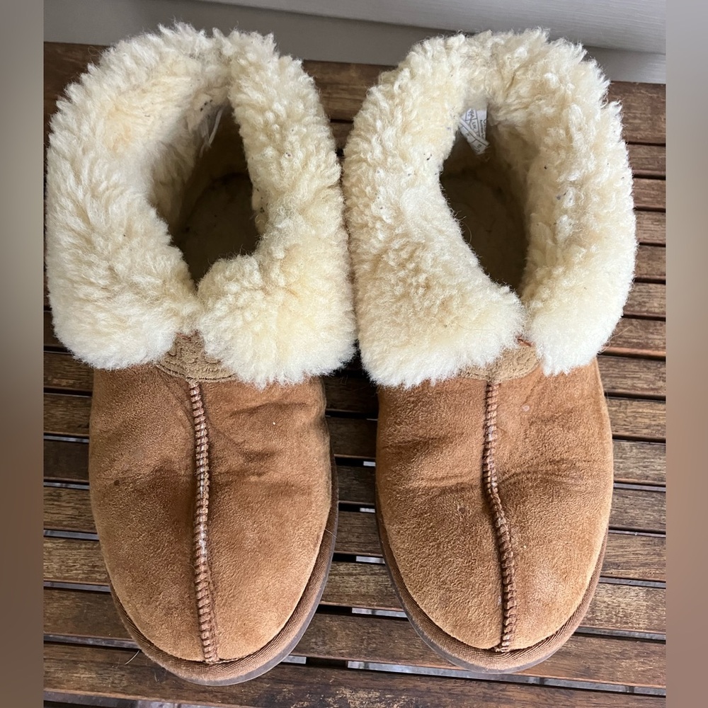 Ugg Ozlana Australian Footwear Sheepskin Cozy Shearling Lined Brown Slippers